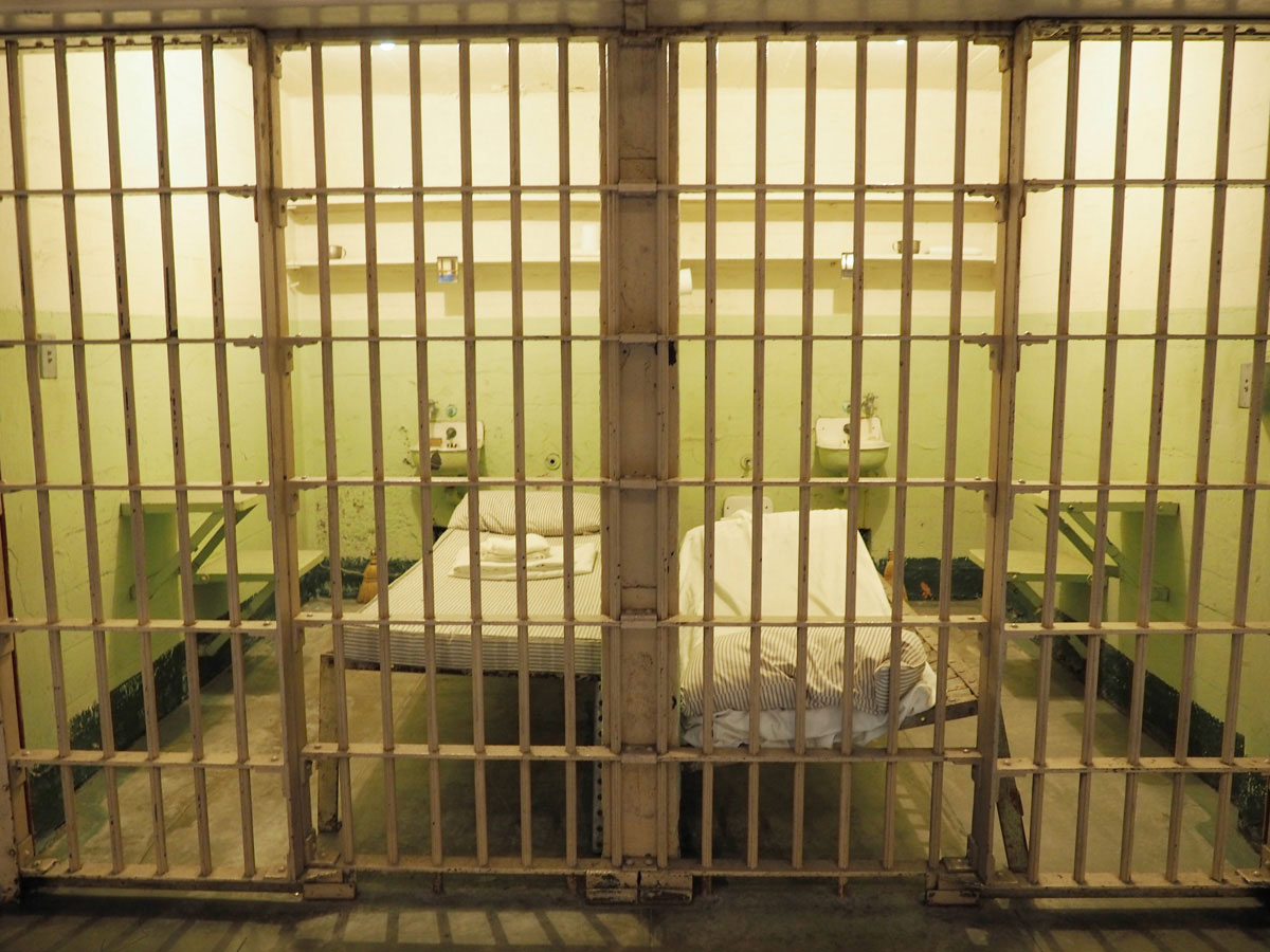Eine Gefängniszelle in San Francisco in Alcatraz