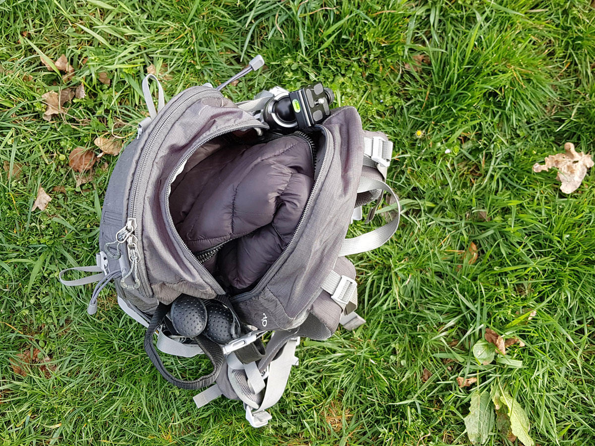 Hiking backpack for camera