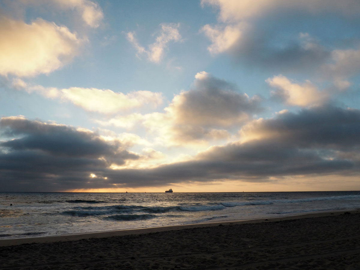 sunset-manhattanbeach