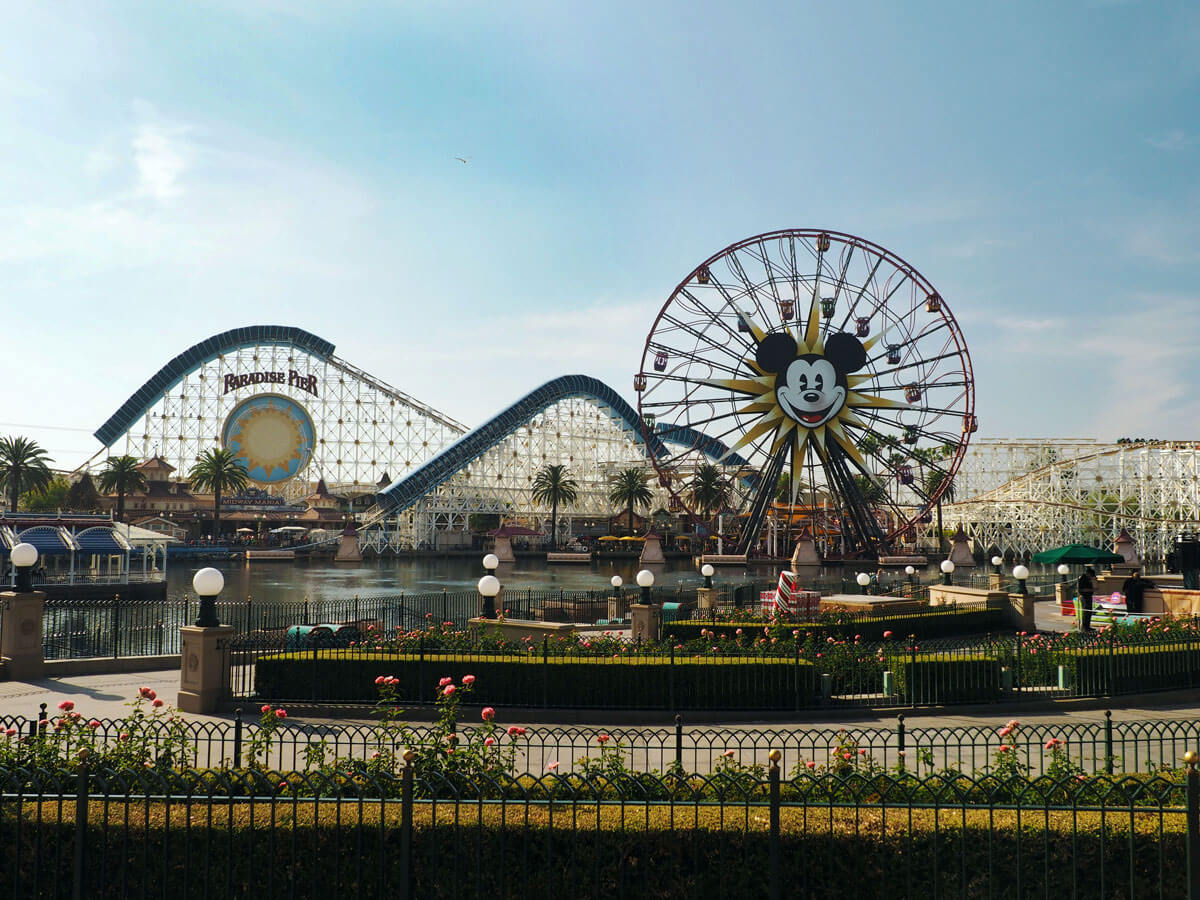 Being Minnie Mouse For A Day In Disneyland Los Angeles Anaheim Smilesfromabroad