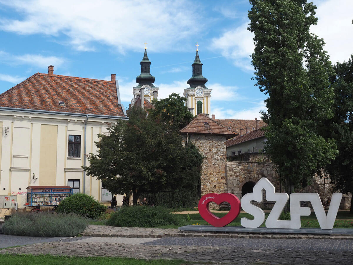 Budapest Ausflugsziel Székesfehérvár (”) Budapest Ausflugsziel Székesfehérvár (”)