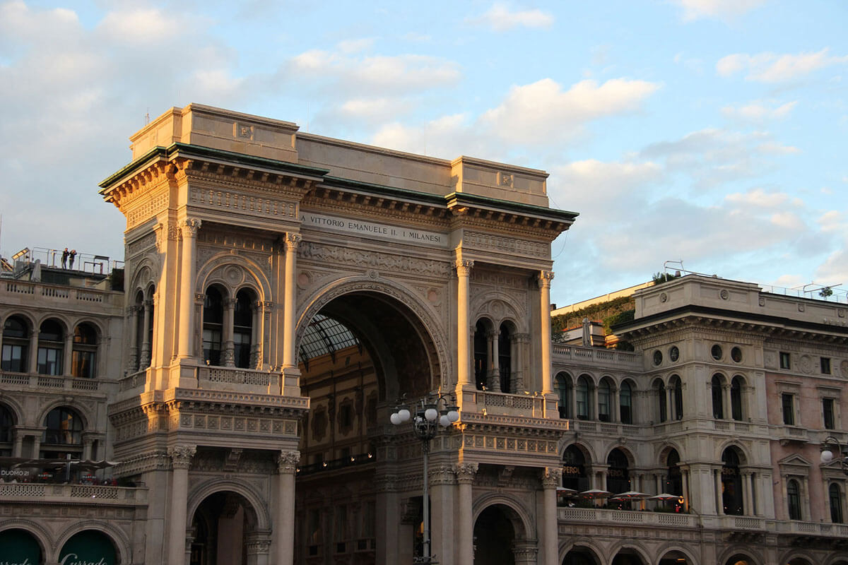 Den Norden Italiens mit dem Auto entdecken – Roadtrip Venedig, Florenz, Lucca, Cinque Terre und Mailand mailand shopping - Den Norden Italiens mit dem Auto entdecken – Roadtrip Venedig, Florenz, Lucca, Cinque Terre und Mailand