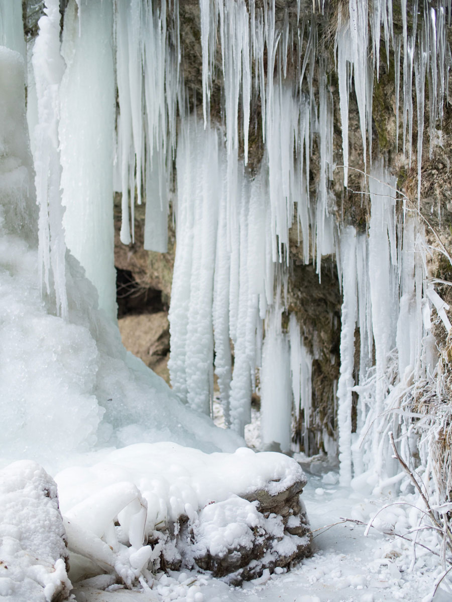 Gefrorener Wasserfall Fallerbucht Oberösterreich Winter