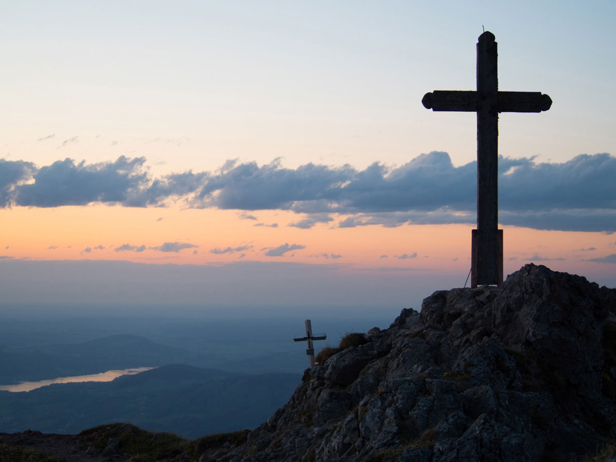 Gipfelkreuz am Schlafberg im Salzkammergut