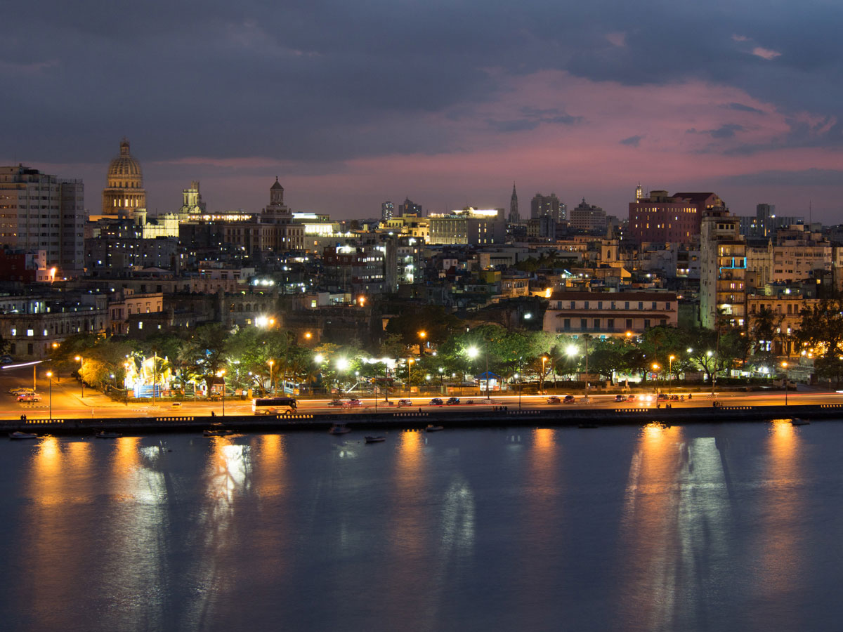 Havanna Sehenswertes Fortaeza de San Carlos de la Cabana