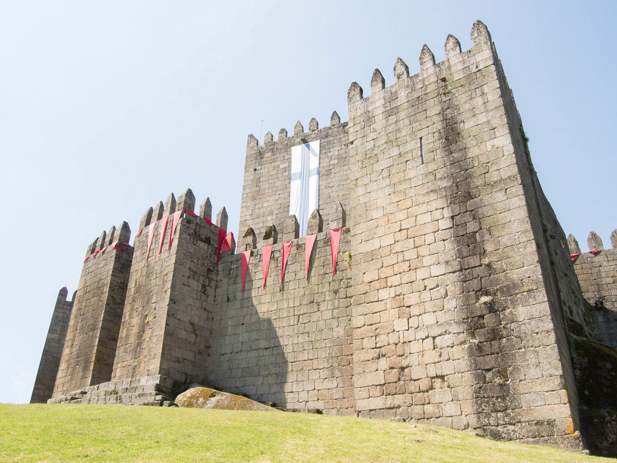 guimares - Portugal Rundreise mit dem Auto - Von Burgen über Klippen - Unsere Reiseroute