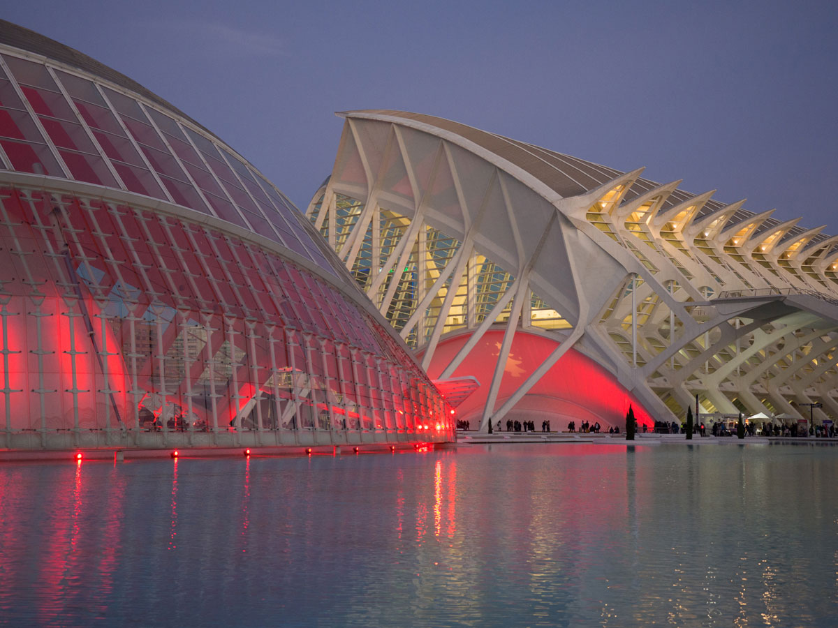 ciutat de les arts ciences valencia sonnenuntergang 6 - Valencia erkunden - Reiseplanung, Highlights, Ausflugstipps