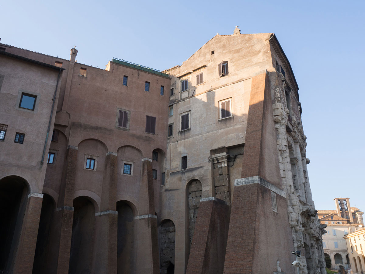 rom teatro marcello 1 - Spaziergang durch Rom - Zu Fuß in Rom unterwegs - Sehenswertes und Reisetipps