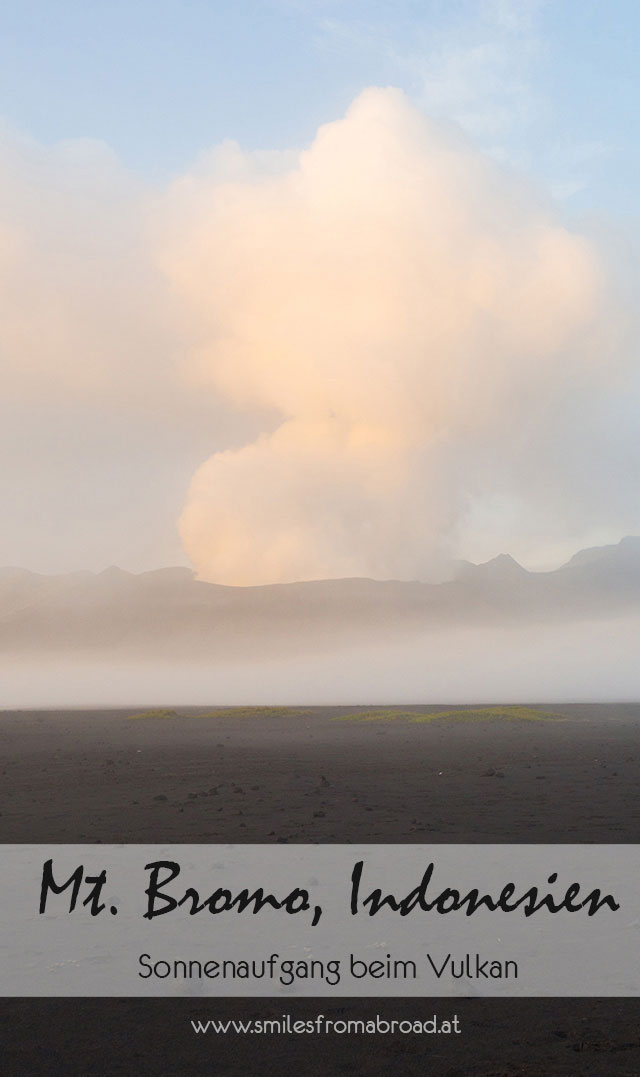 bromo sonnenaufgang pinterest2 - Sonnenaufgang und Sea of Sand beim Mt. Bromo - Wanderung auf eigene Faust