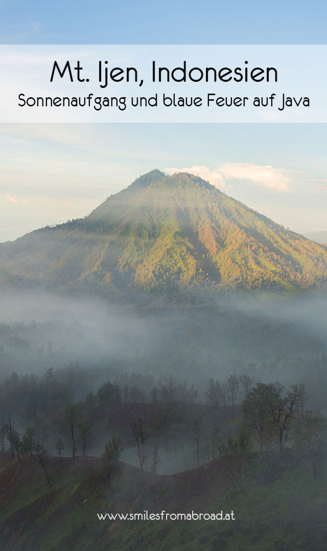 ijen pinterest - Blaue Feuer und Sonnenaufgang beim Mt. Ijen auf Java, Indonesien