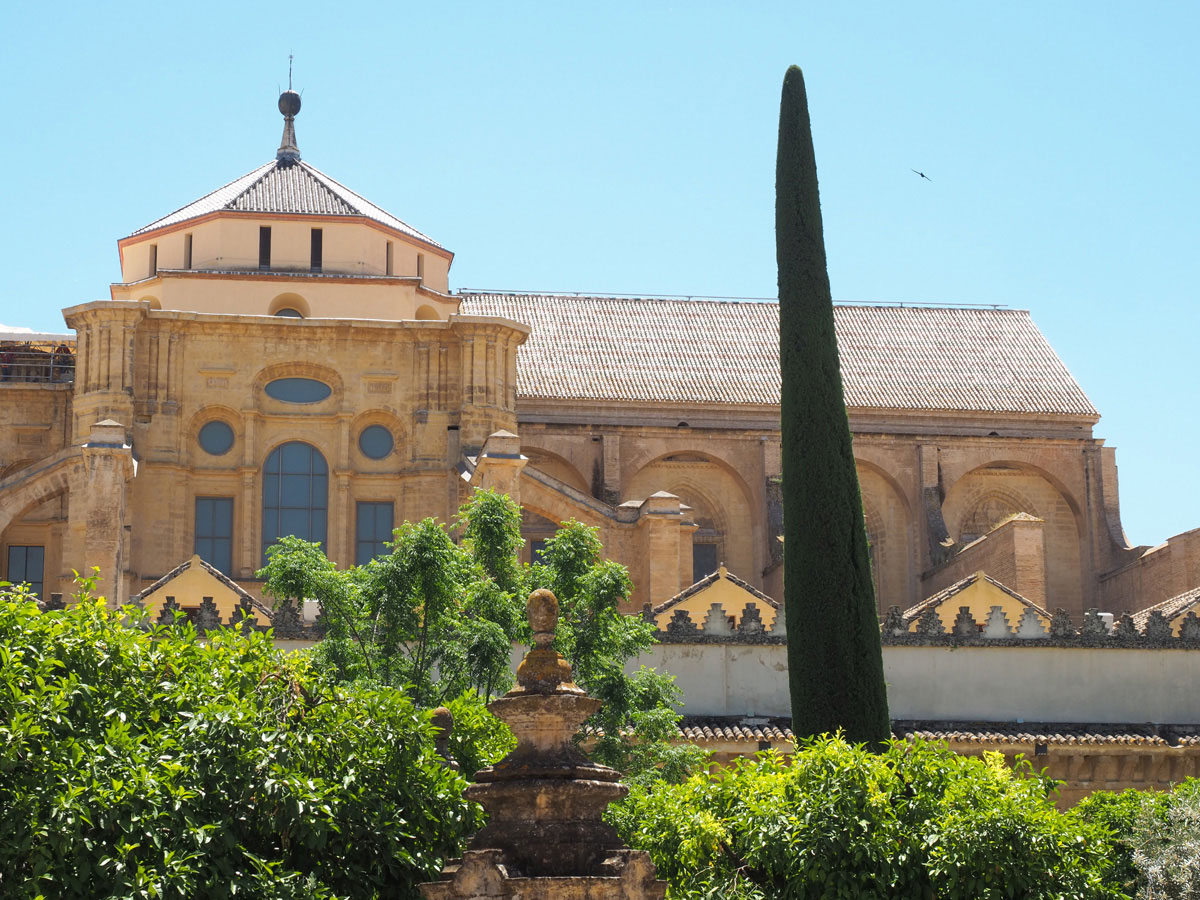 Moschee Kathedrale in Cordoba Andalusien von außen