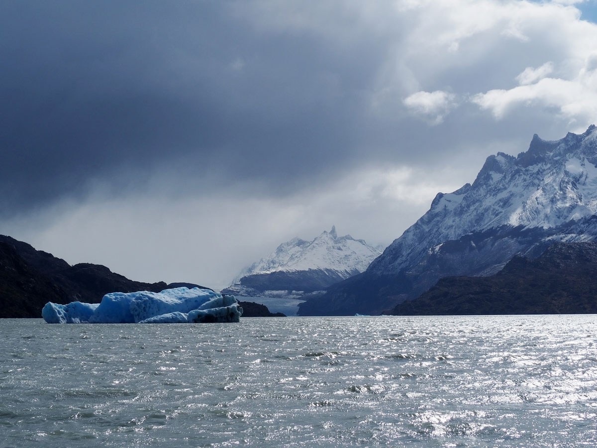 lago grey patagonien torres del paine nationalpark chile2 - Torres del Paine Nationalpark ohne W Trek