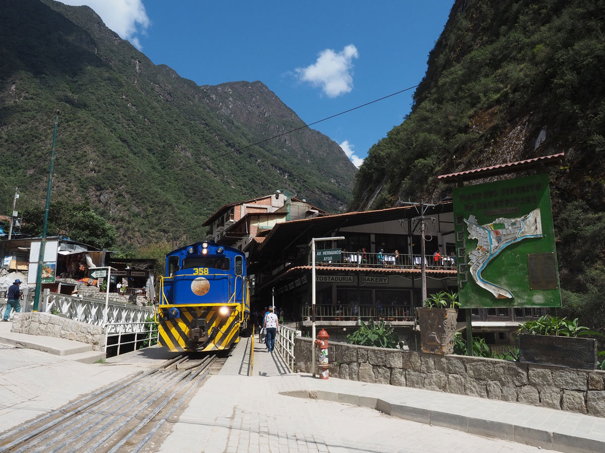 Aguas Calientes Bahnhof Machu Picchu