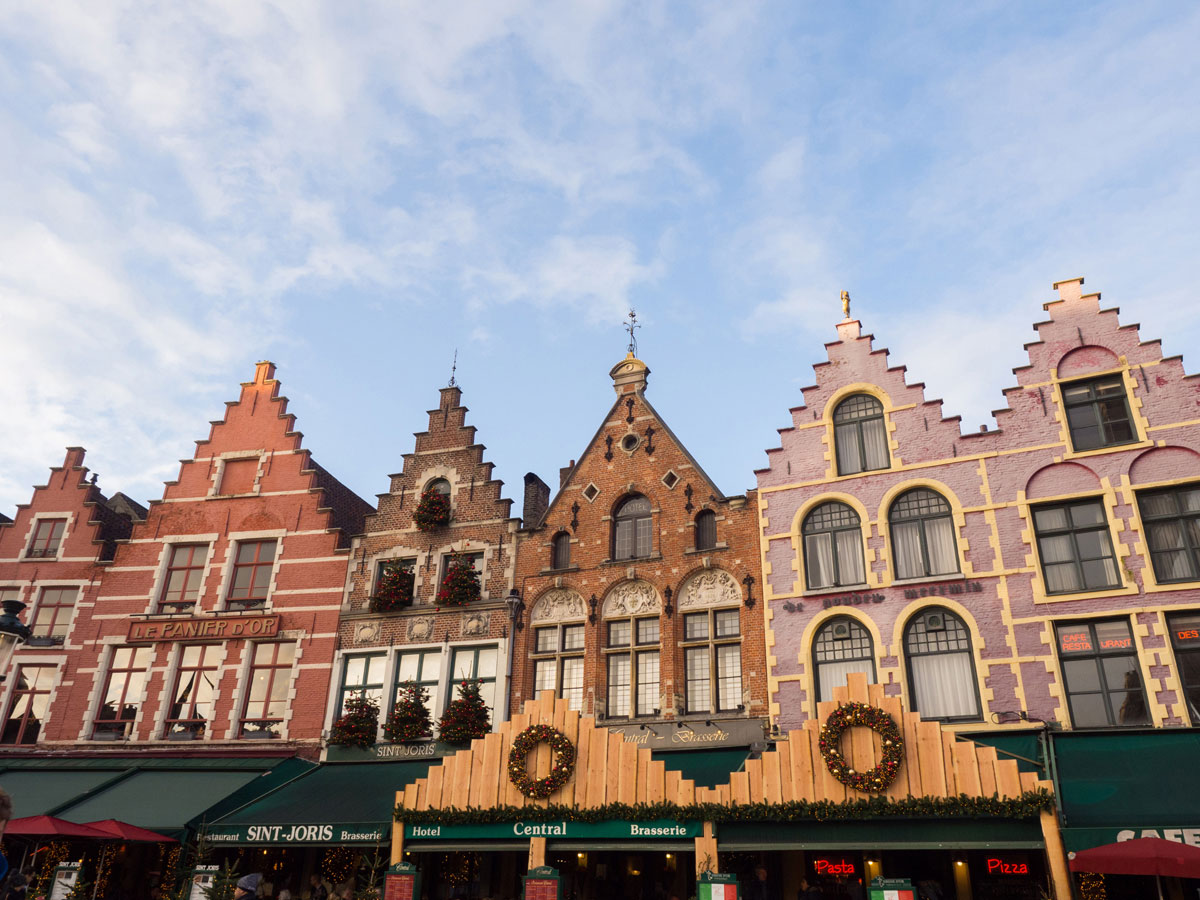 brugge markt 3 - Reiseguide für Brügge, Belgien - Sehenswertes, Reisetipps und Fototipps