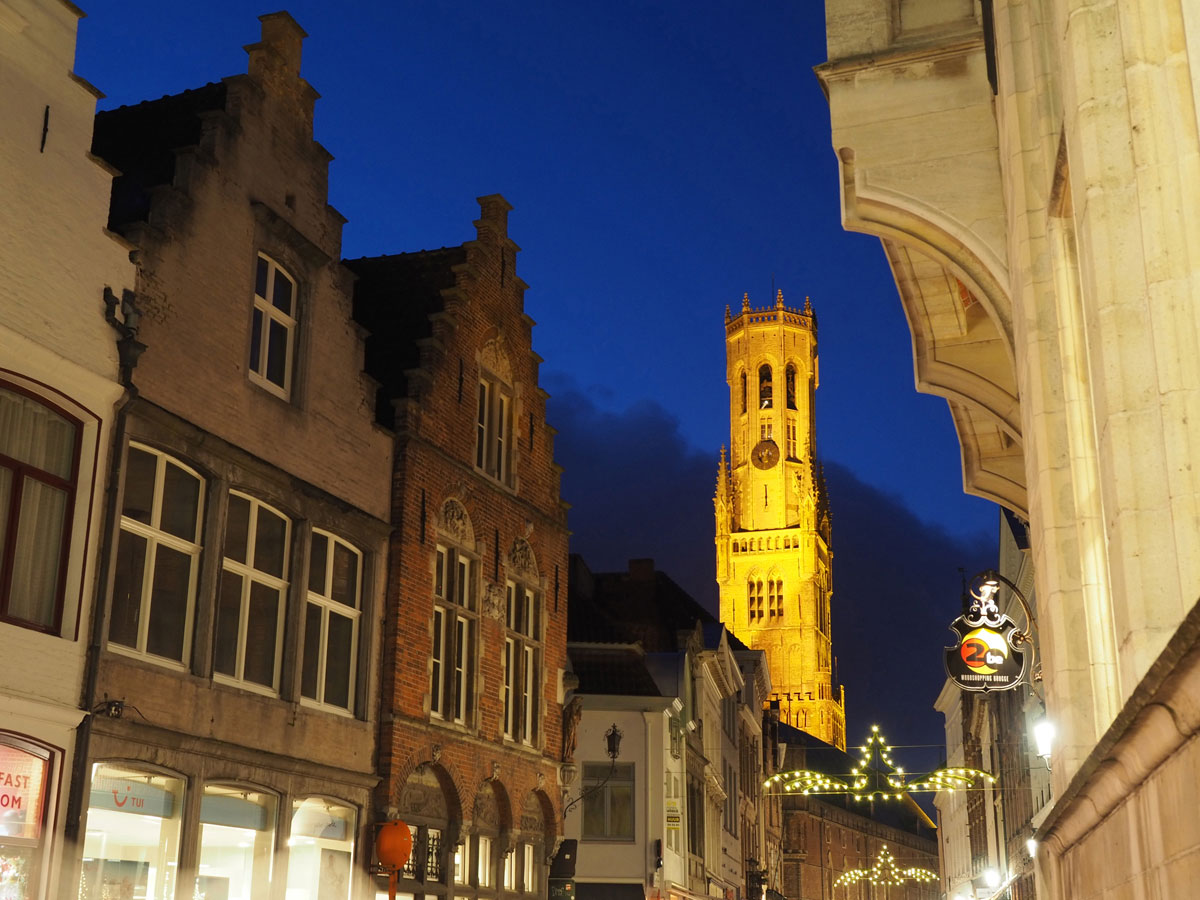 brugge markt 4 - Reiseguide für Brügge, Belgien - Sehenswertes, Reisetipps und Fototipps
