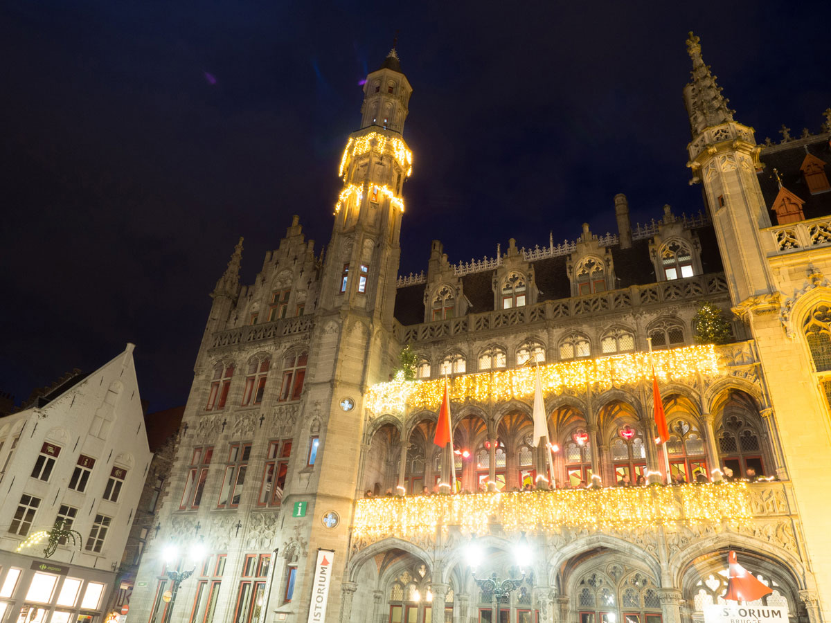 brugge markt 5 - Reiseguide für Brügge, Belgien - Sehenswertes, Reisetipps und Fototipps
