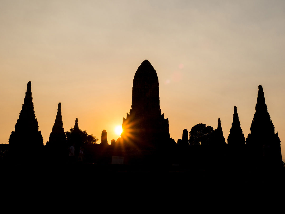 wat Chaiwatthanaram ayutthaya - 9 Orte die man in Ayutthaya, Thailand unbedingt gesehen haben muss
