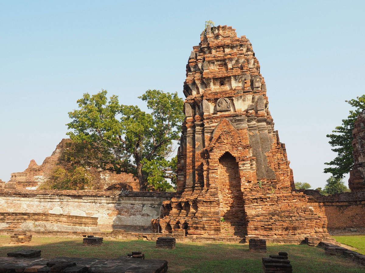 wat ratburana ayutthaya thailand 1 - 9 Orte die man in Ayutthaya, Thailand unbedingt gesehen haben muss