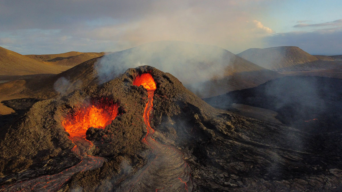 Vulkan Vulkanausbruch Island Reykjanes Geldingadalur ” Vulkan Vulkanausbruch Island Reykjanes Geldingadalur ”