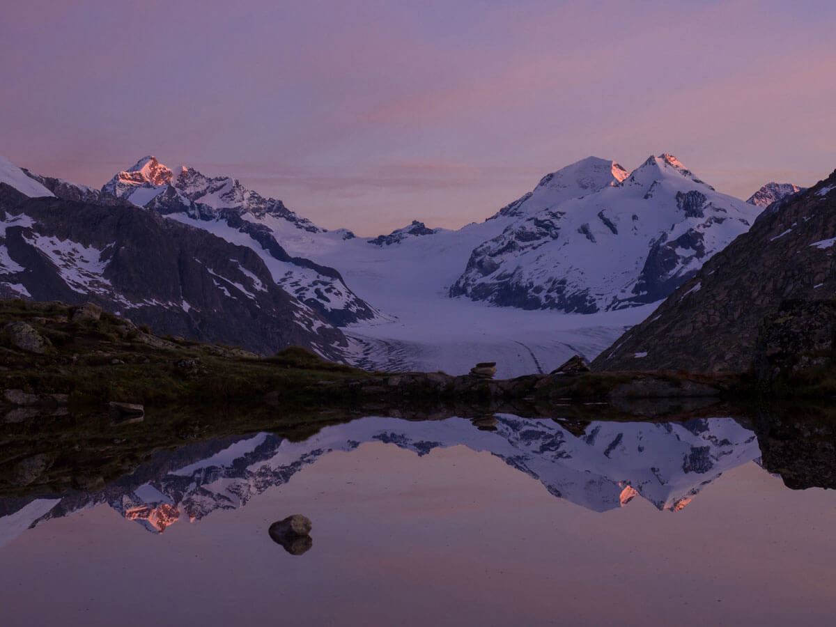 Sonnenaufgang Aletschgletscher Taellissee ”