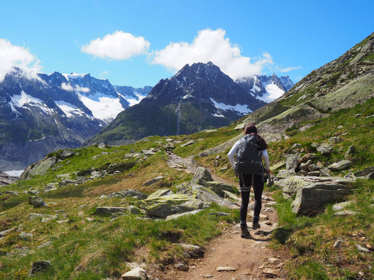 Wandern Schweiz Aletschgletscher Gletscherstube ”