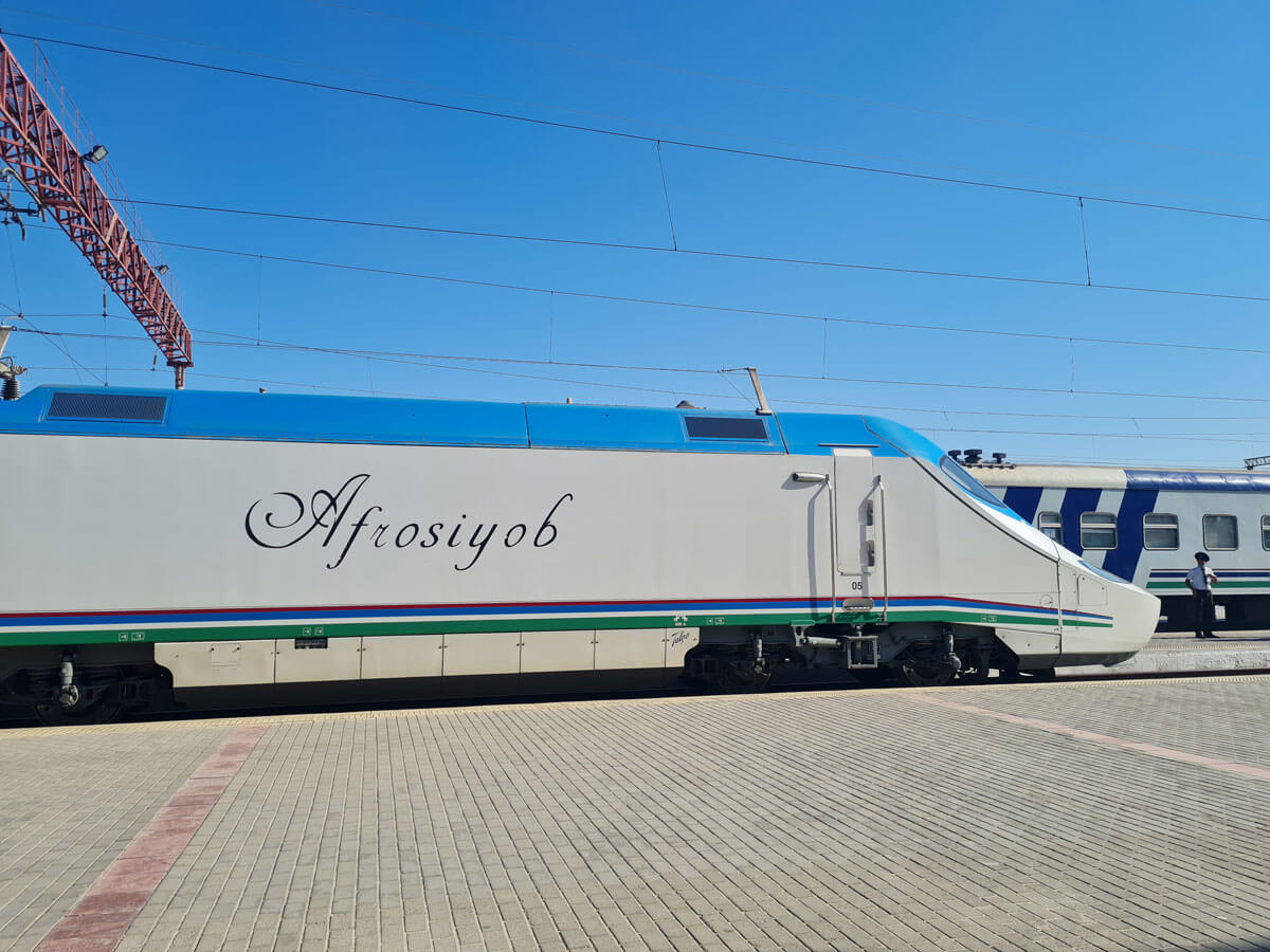 Usbekistan Reise Mit Dem Zug ”