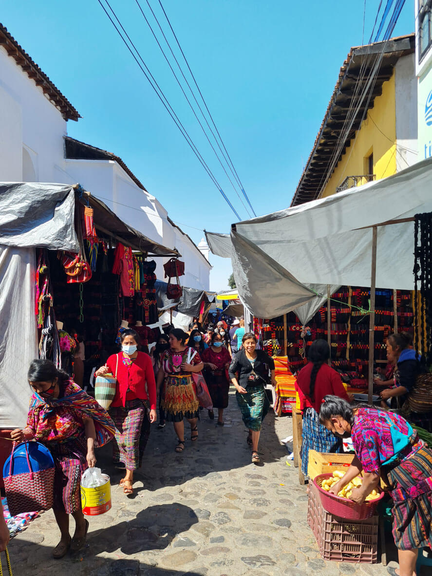 Chichicastenango Guatemala ”