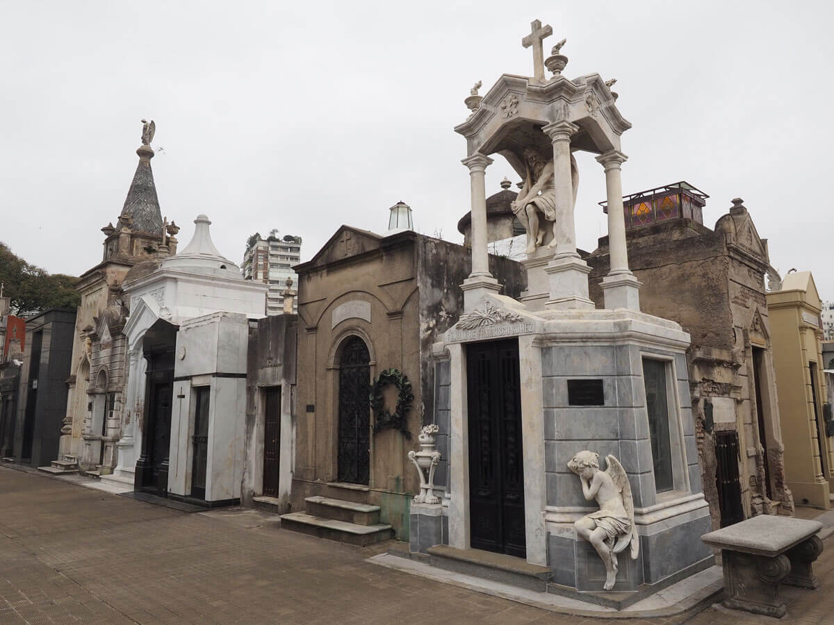 Buenos Aires Sehenswuerdigkeiten La Recoleta ” Buenos Aires Sehenswuerdigkeiten La Recoleta ”