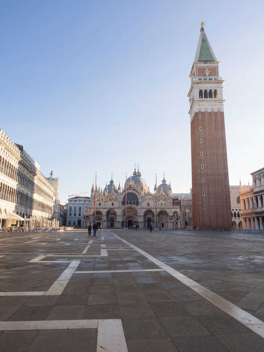 Venedig Sehenswuerdigkeiten Markusplatz Sonnenaufgang ”