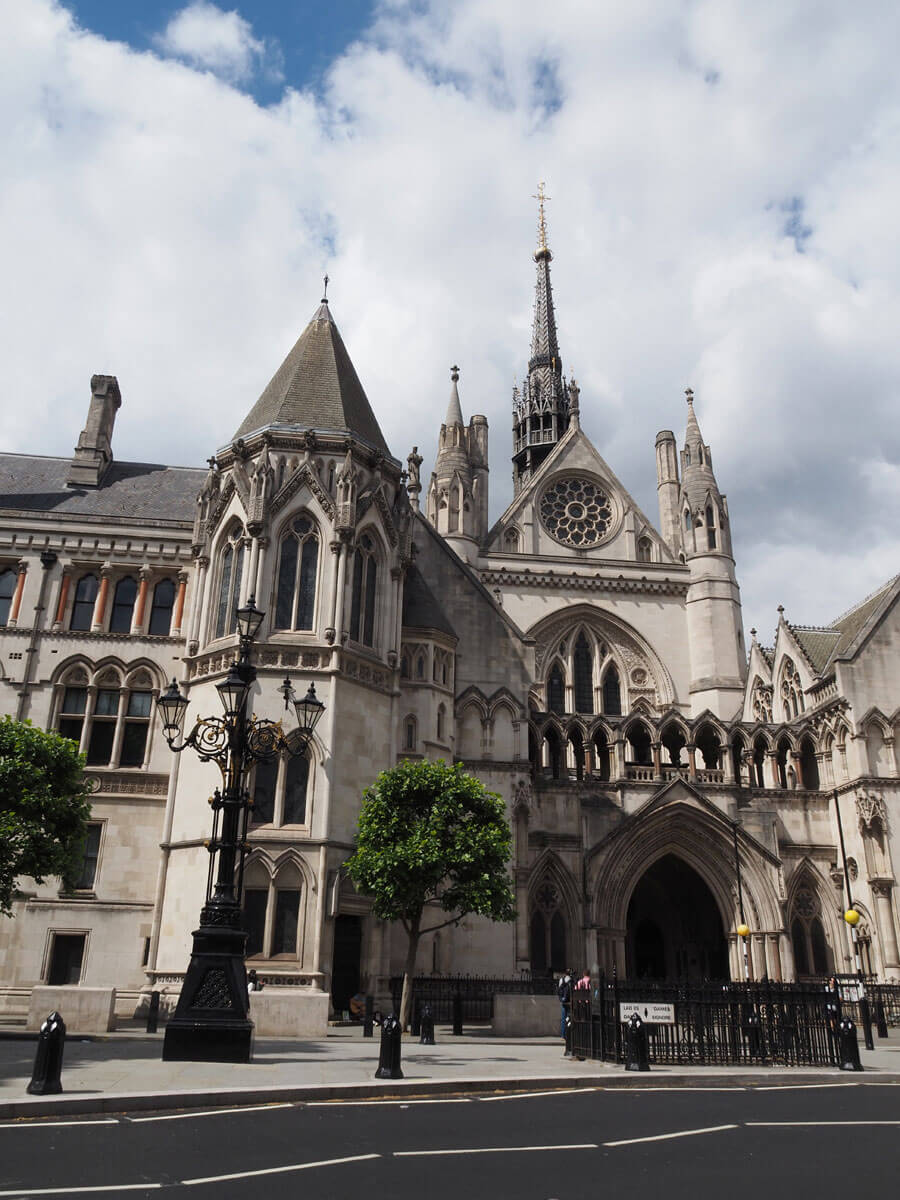 London Sehenswuerdigkeiten Royal Court Of Justice ”