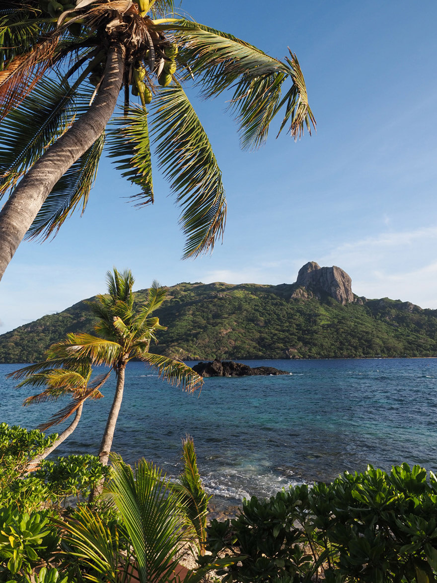 Barefoot Kuata Fiji (”) Barefoot Kuata Fiji (”)