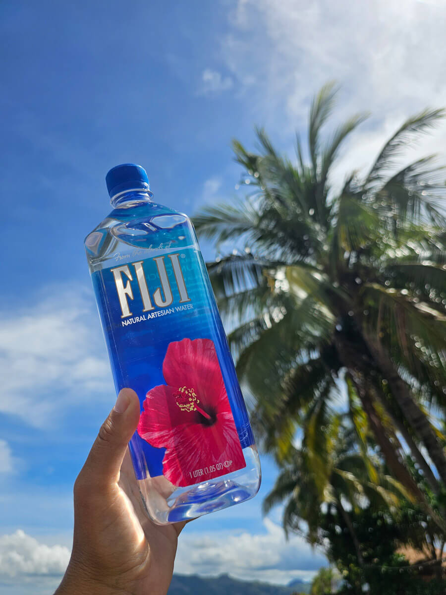 Fiji (”) Fiji (”)