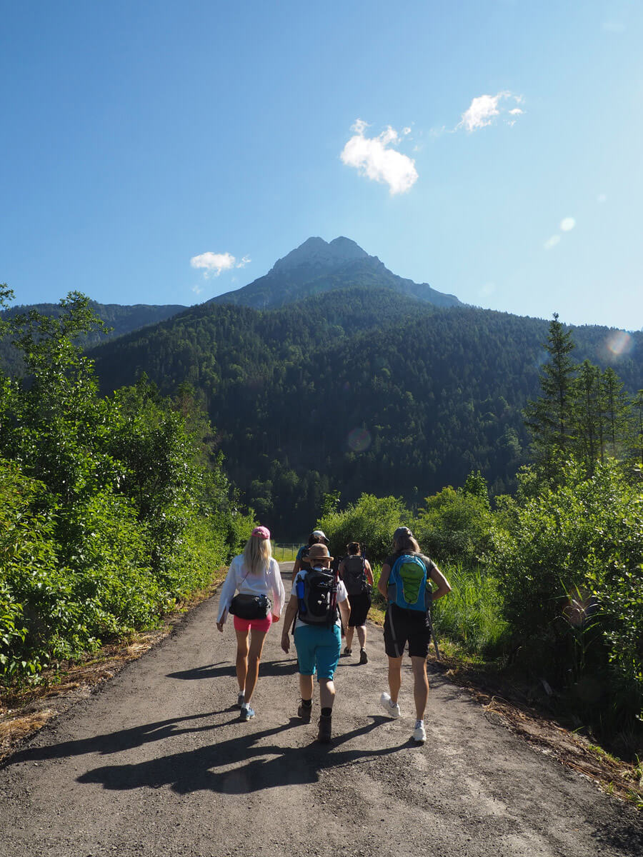Weitwandern Waiwi Pillerseetal (”) Weitwandern Waiwi Pillerseetal (”)