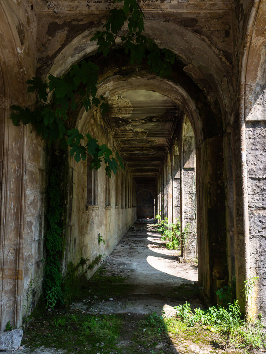 Reiseguide Zqaltubo – Der schöne Lost Place von Georgien zqaltubo georgien reisetipps 16 1 - Reiseguide Zqaltubo – Der schöne Lost Place von Georgien