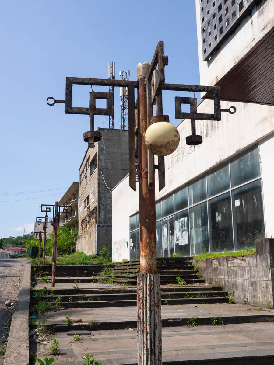 Reiseguide Zqaltubo – Der schöne Lost Place von Georgien zqaltubo georgien reisetipps 18 - Reiseguide Zqaltubo – Der schöne Lost Place von Georgien