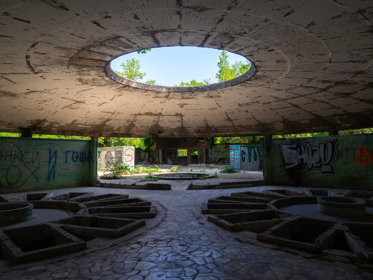 Reiseguide Zqaltubo – Der schöne Lost Place von Georgien zqaltubo georgien reisetipps 29 - Reiseguide Zqaltubo – Der schöne Lost Place von Georgien